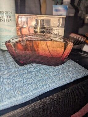 Jennifer Aniston Near Dusk Discontinued 2.9 Oz More Or Less Full